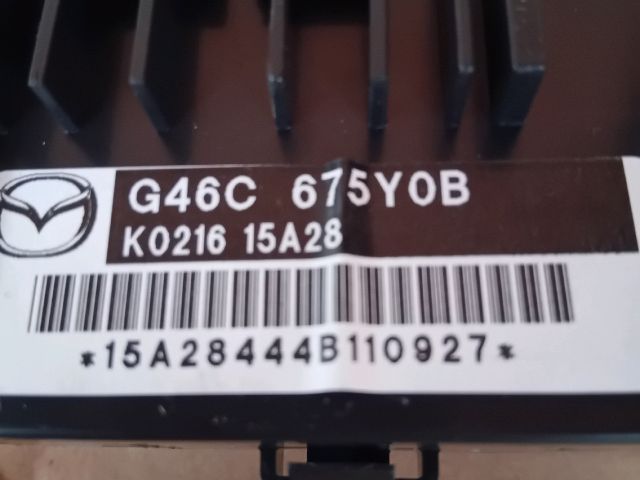 bontott MAZDA 6 Biztosítéktábla Csomagtér