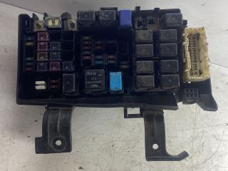 bontott MAZDA 6 Biztosítéktábla Doboz