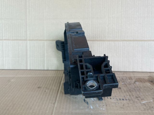 bontott MAZDA 6 Biztosítéktábla Doboz