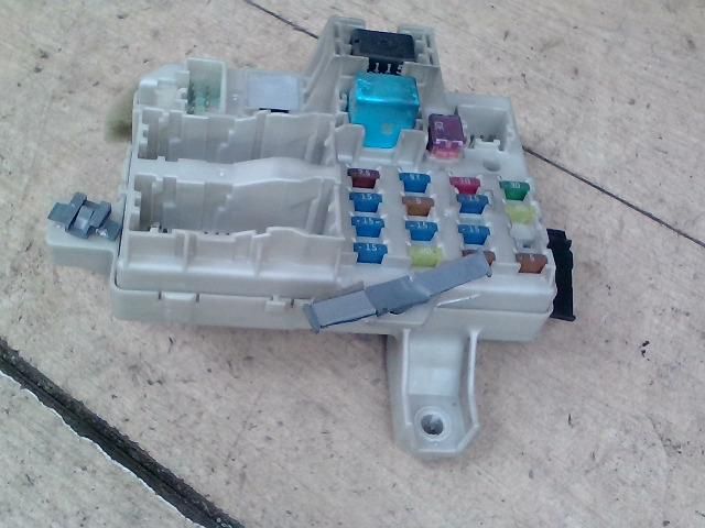 bontott MAZDA 6 Biztosítéktábla Utastér