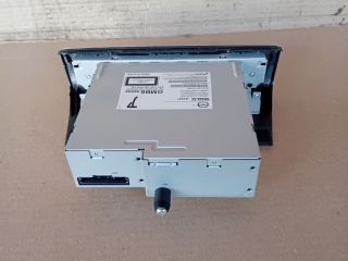 bontott MAZDA 6 CD / DVD Tár