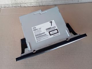 bontott MAZDA 6 CD / DVD Tár