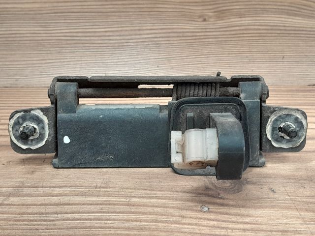 bontott MAZDA 6 Csomagtér Nyitó Kar / Gomb