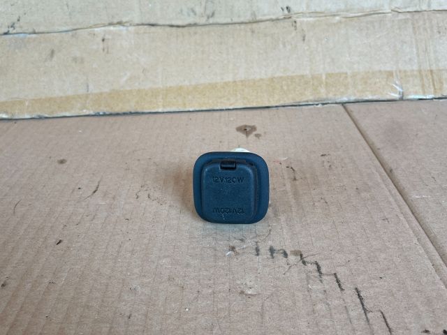 bontott MAZDA 6 Csomagtér Szivargyújtó Aljzat