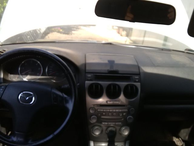 bontott MAZDA 6 Csomagtérajtó Burkolat (Részeivel)