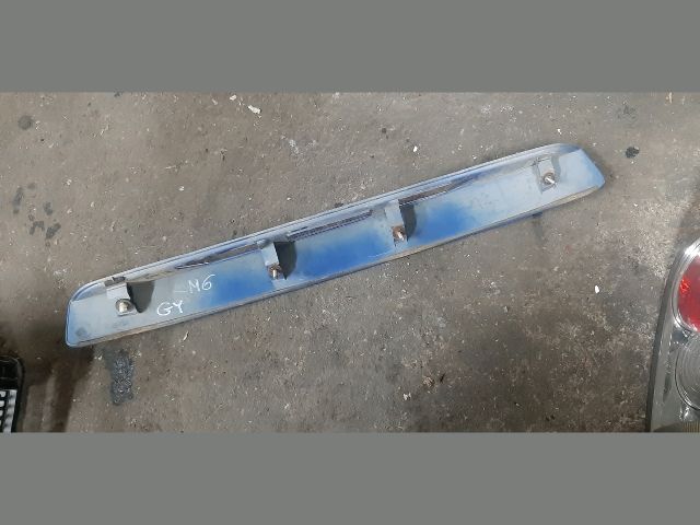 bontott MAZDA 6 Csomagtérajtó Díszléc