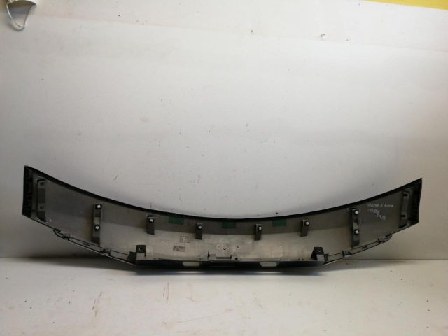 bontott MAZDA 6 Csomagtérajtó Díszléc