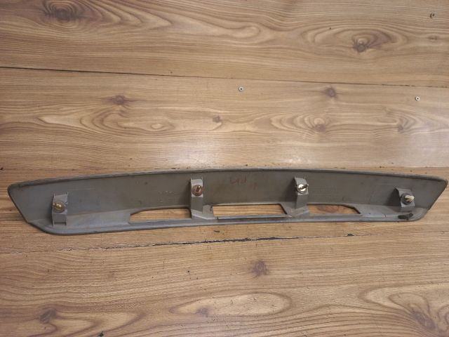 bontott MAZDA 6 Csomagtérajtó Díszléc