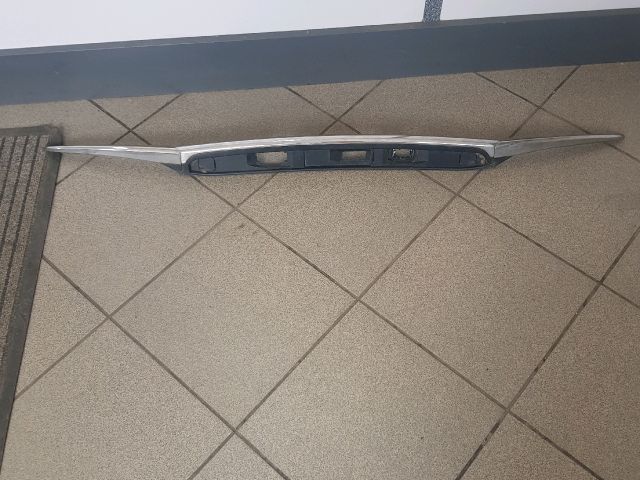 bontott MAZDA 6 Csomagtérajtó Díszléc