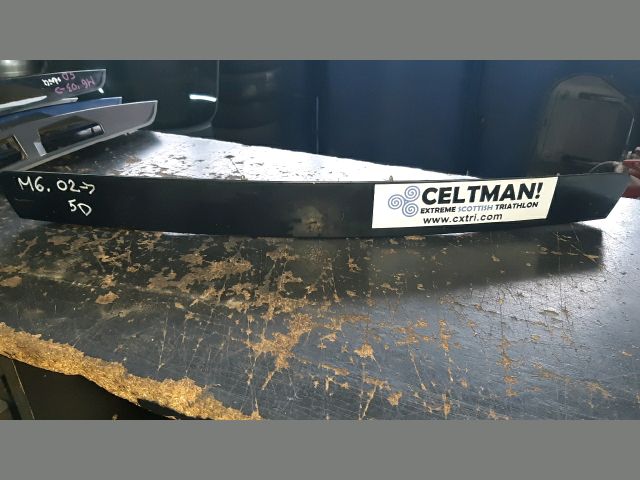 bontott MAZDA 6 Csomagtérajtó Díszléc