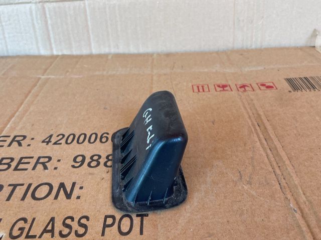 bontott MAZDA 6 Csomagtérajtó Kilincs