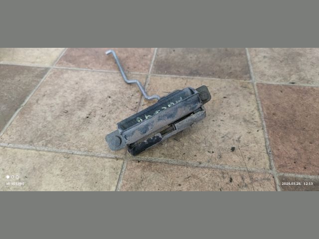 bontott MAZDA 6 Csomagtérajtó Kilincs