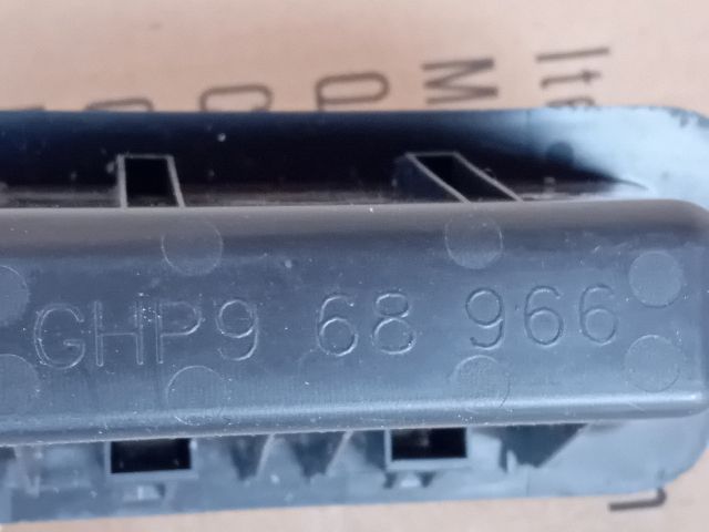 bontott MAZDA 6 Csomagtérajtó Kilincs