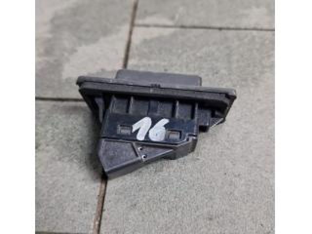 bontott MAZDA 6 Csomagtérajtó Kilincs