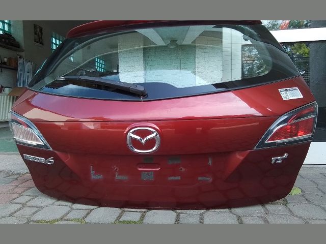 bontott MAZDA 6 Csomagtérajtó (Részeivel)