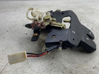 bontott MAZDA 6 Csomagtérajtó Zárszerkezet