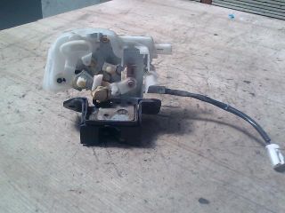 bontott MAZDA 6 Csomagtérajtó Zárszerkezet