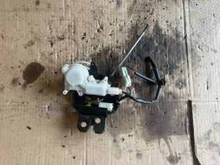 bontott MAZDA 6 Csomagtérajtó Zárszerkezet