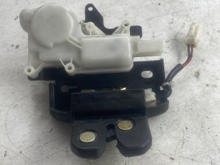 bontott MAZDA 6 Csomagtérajtó Zárszerkezet