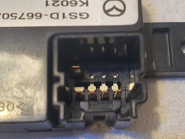 bontott MAZDA 6 Elektronika (Magában)