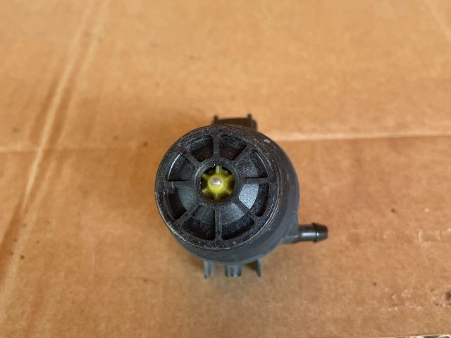 bontott MAZDA 6 Első Ablakmosó Szivattyú