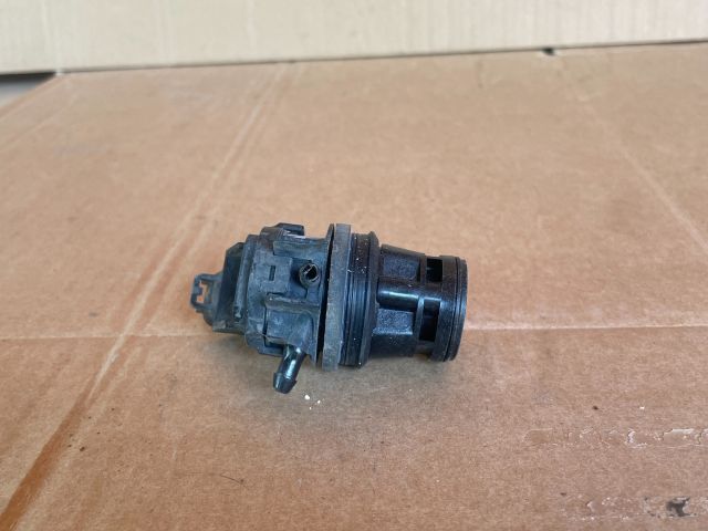 bontott MAZDA 6 Első Ablakmosó Szivattyú