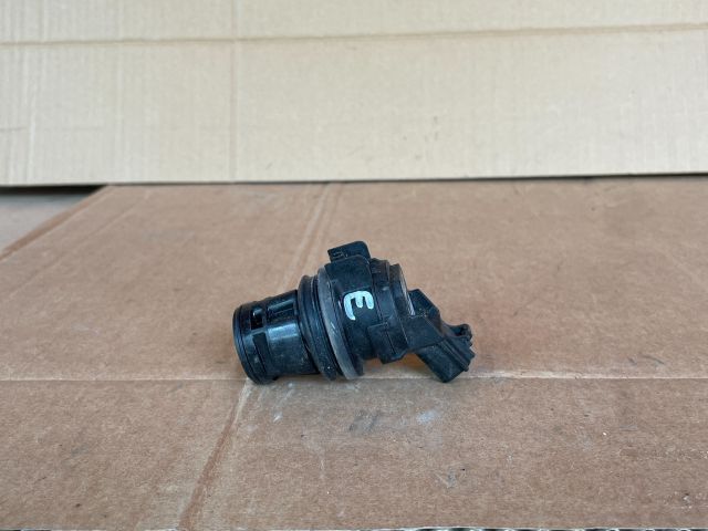 bontott MAZDA 6 Első Ablakmosó Szivattyú