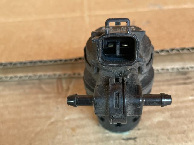 bontott MAZDA 6 Első Ablakmosó Szivattyú