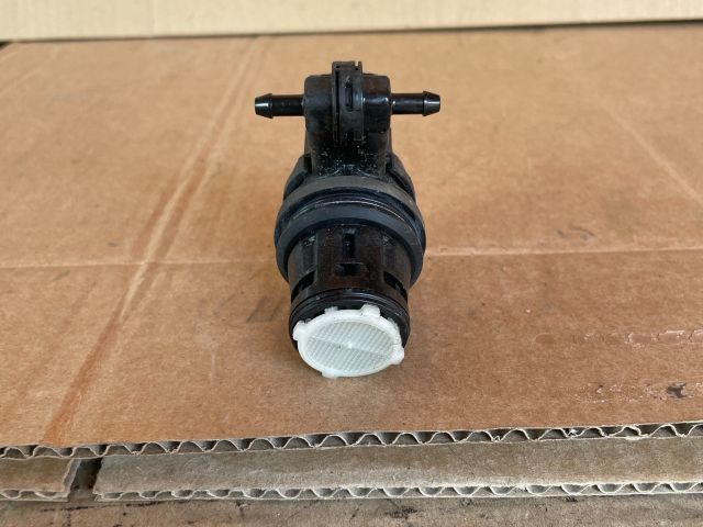 bontott MAZDA 6 Első Ablakmosó Szivattyú