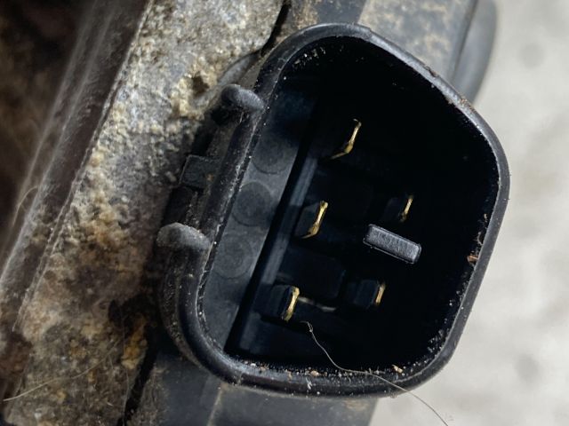 bontott MAZDA 6 Első Ablaktörlő Szerkezet Motorral