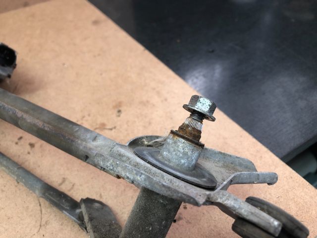 bontott MAZDA 6 Első Ablaktörlő Szerkezet Motorral