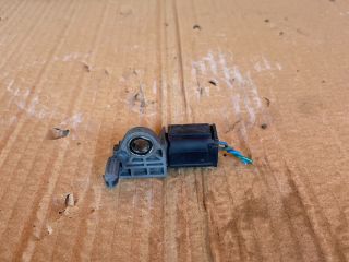 bontott MAZDA 6 Első Középső Ütközés Érzékelő (Homlokfalon)