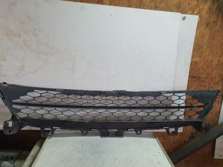 bontott MAZDA 6 Első Lökhárító Alsó Középső Díszrács