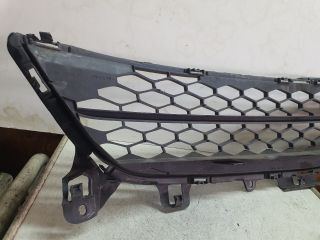 bontott MAZDA 6 Első Lökhárító Alsó Középső Díszrács