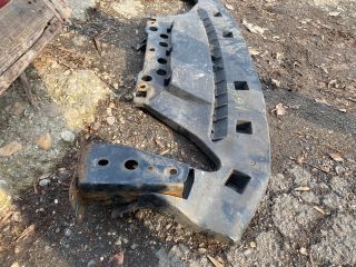 bontott MAZDA 6 Első Lökhárító Alsó (Műanyag)