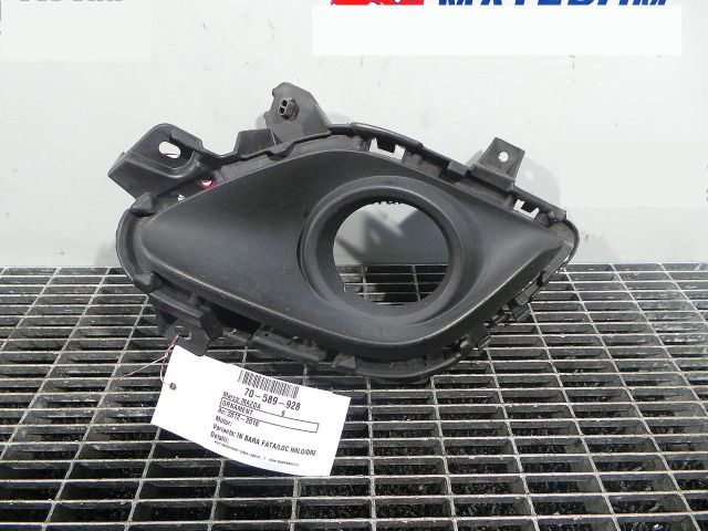 bontott MAZDA 6 Első Lökhárító Díszléc