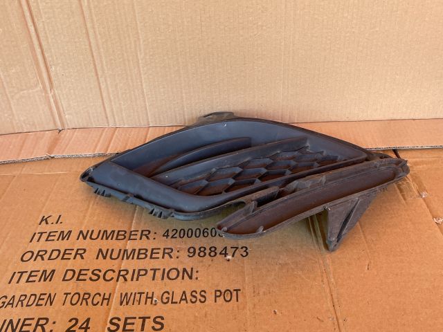 bontott MAZDA 6 Első Lökhárító Jobb Díszrács