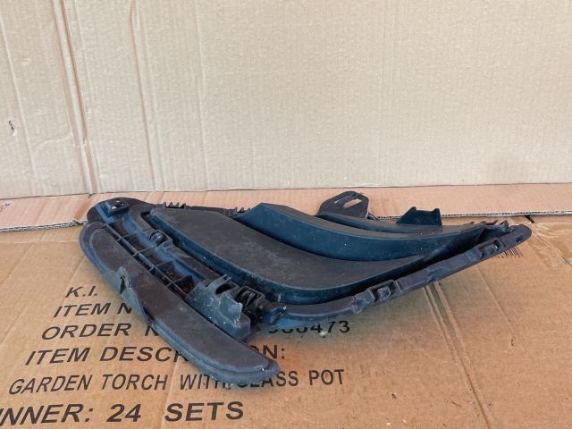 bontott MAZDA 6 Első Lökhárító Jobb Díszrács