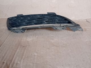 bontott MAZDA 6 Első Lökhárító Jobb Díszrács