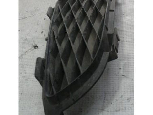 bontott MAZDA 6 Első Lökhárító Jobb Díszrács