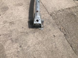 bontott MAZDA 6 Első Lökhárító Merevítő (Fém)