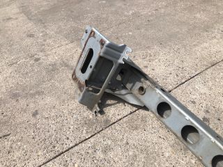 bontott MAZDA 6 Első Lökhárító Merevítő (Fém)