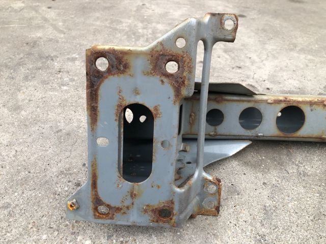 bontott MAZDA 6 Első Lökhárító Merevítő (Fém)