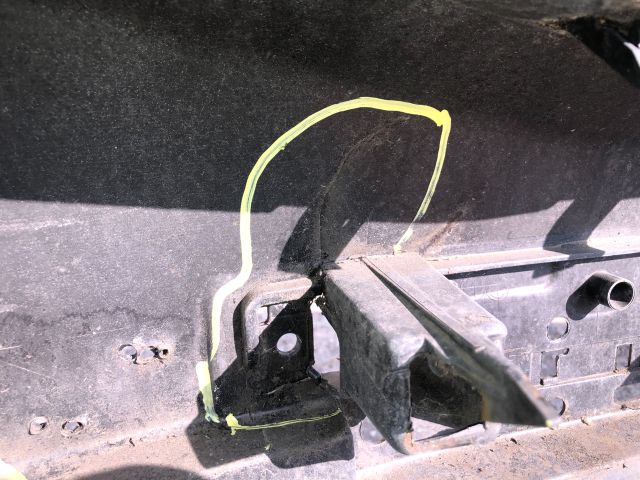 bontott MAZDA 6 Első Lökhárító (Részeivel)