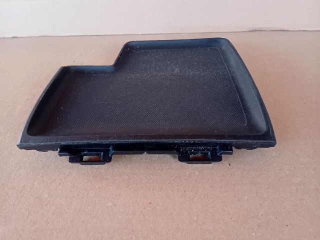 bontott MAZDA 6 Első Tároló Rekesz