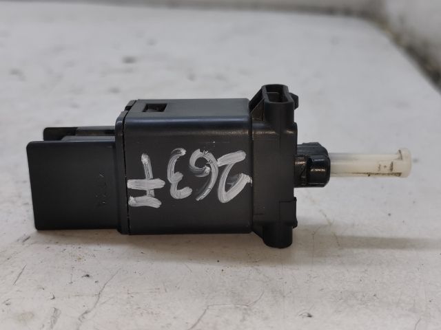 bontott MAZDA 6 Fék Pedál Kapcsoló