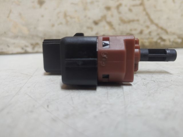 bontott MAZDA 6 Fék Pedál Kapcsoló