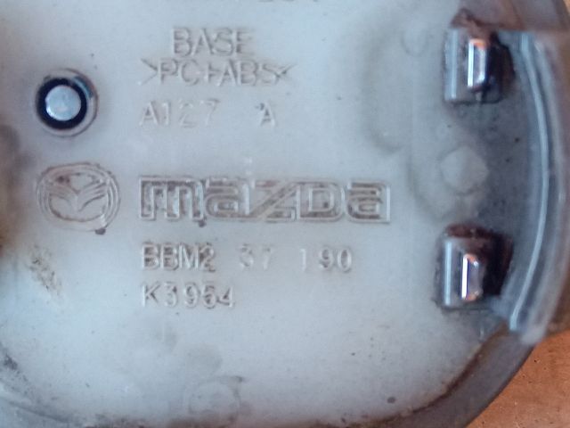 bontott MAZDA 6 Felniközép (1 db)