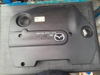 bontott MAZDA 6 Felső Hűtőburkolat