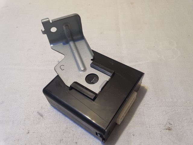 bontott MAZDA 6 Fényszóró Elektronika